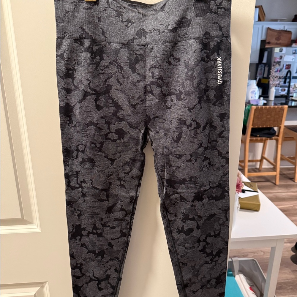 Gymshark Black and Gray Camouflage Leggings